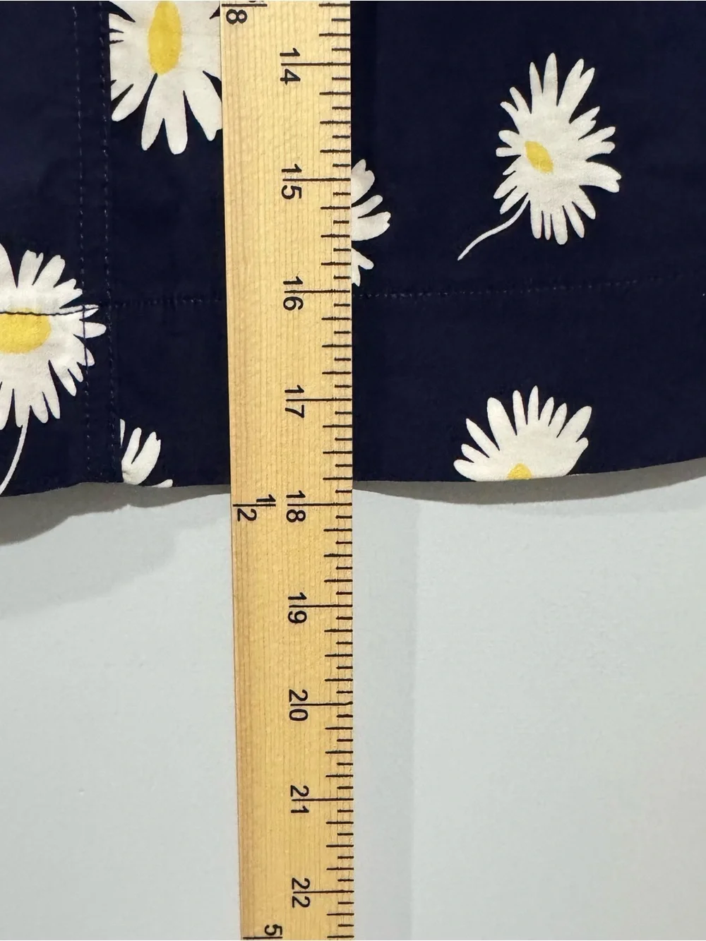 NWT Anthropologie Daisy Print Navy Mini Skirt Size M